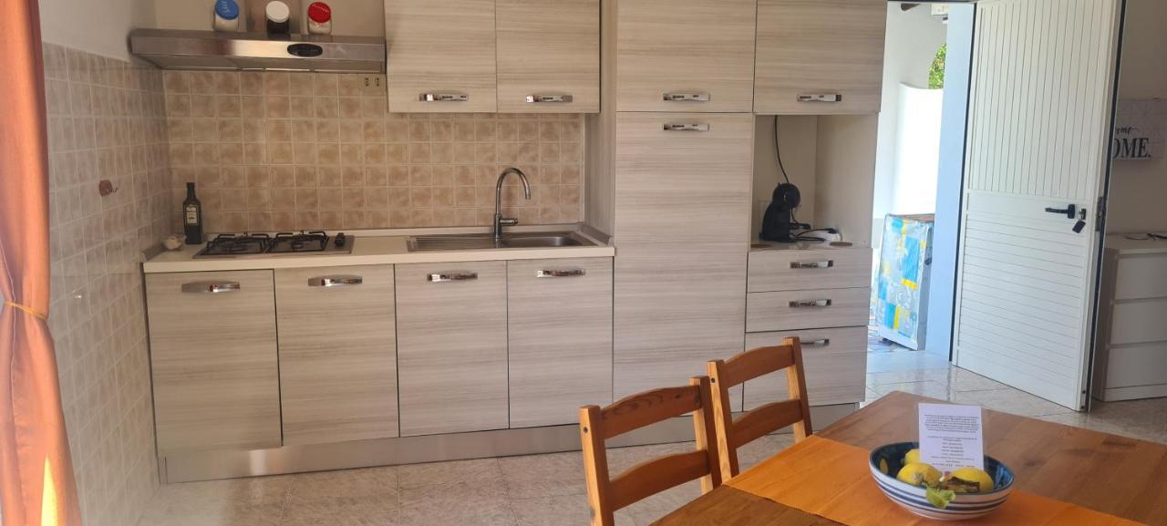 דירות Sant'Angelo  Casa Colomba Sant'Angelo מראה חיצוני תמונה